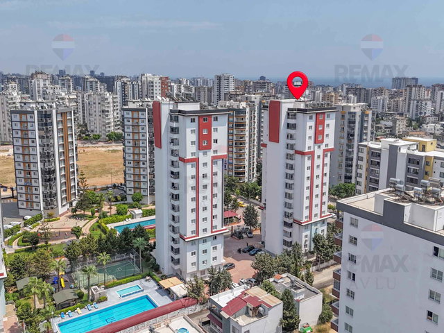 REMAX AVLU'DAN BATIKENT'TE HAVUZLU SİTE İÇİ 3+1 KİRALIK DAİRE