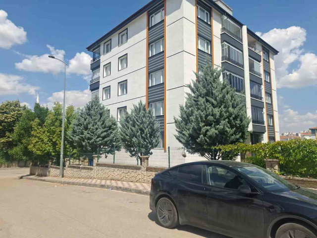 AYYILDIZ MAHALLESİN' DE BAKIMLI,KREDİYE UYGUN,3+1 SATILIK DAİRE