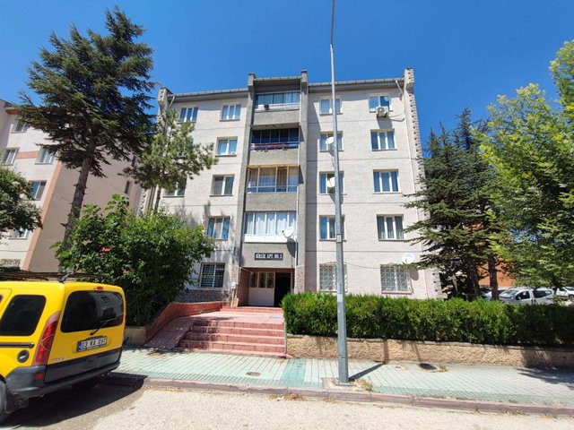 RE/MAX MOD'DAN Y.EMRE DEVLET HAST.ACİL KARŞISI KİRALIK 2+1 DAİRE