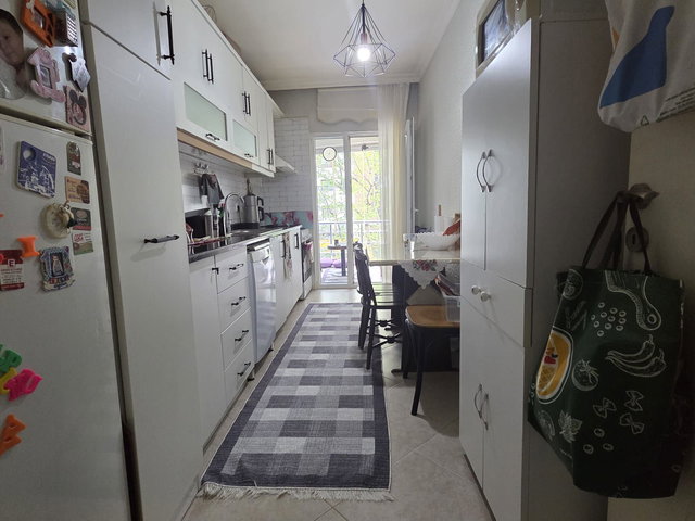 PİRİ REİS MAH 3+1 GENİŞ ESENYURT SGK YANI BOŞ TEMİZ DAİRE