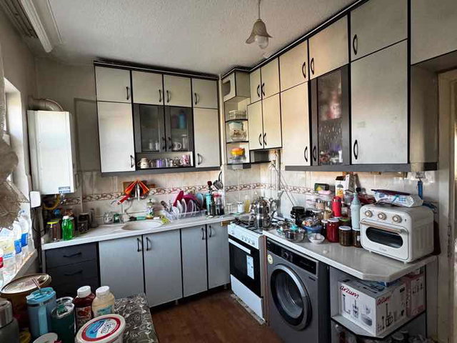 KARDELEN’DE UĞUR SİTESİNDE 135 M2 ARSA PAYLI 3+1 DAİRE