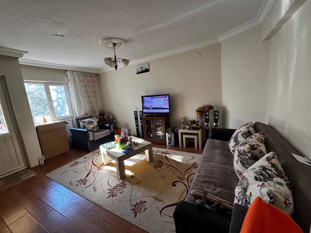 KARDELEN’DE UĞUR SİTESİNDE 135 M2 ARSA PAYLI 3+1 DAİRE