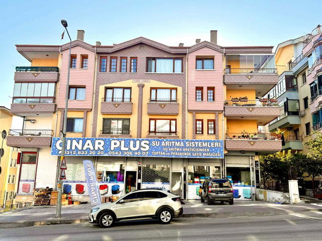 KEÇIÖREN 19 MAYIS CADDESINDE 3+1 DAIRE