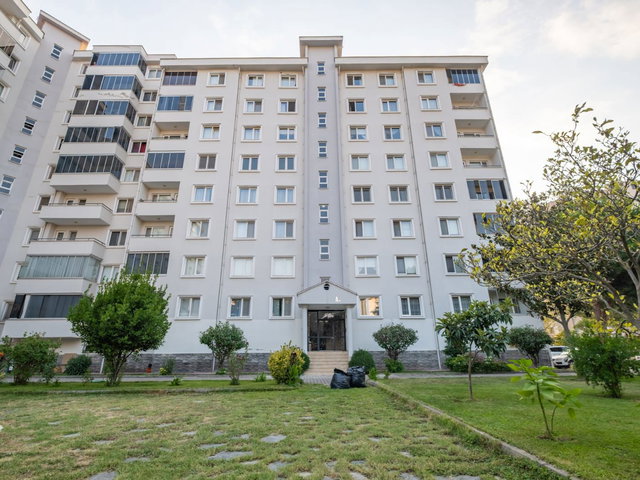 REMAX ADVANTAGE'N 100.YIL METRO YANI MERKEZİ KONUM SATILIK 4+1