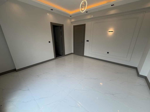 BAŞİSKELE YENİKÖY 4+1 SATILIK VİLLA