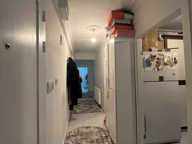 AKŞEMSETTİN MAHALLESİ'NDE MERKEZİ KONUMDA 2+1 SATILIK DAIRE