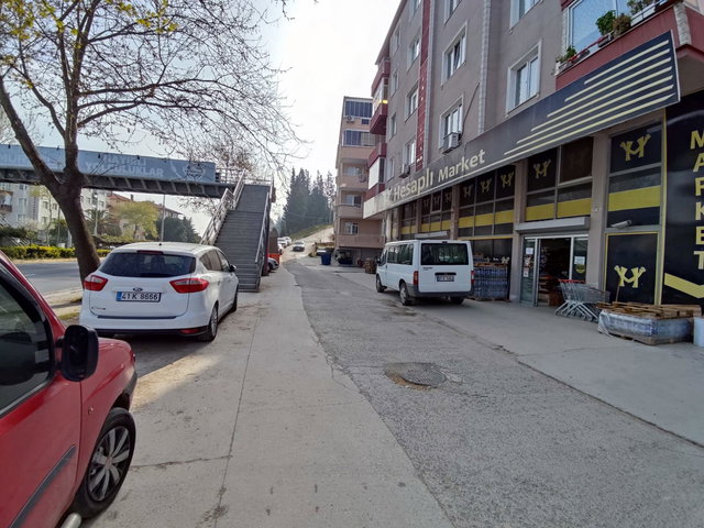 RE/MAX KANYON'DAN KARAMÜRSEL MERKEZDE SIFIR AYARINDA 3+1 DAİRE