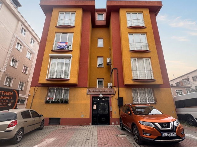 ÜMRANIYE TEPEÜSTÜ' NÜN EN DEĞERLI NOKTASINDA  3+1  MASRAFSIZ KIRALIK DAIRE