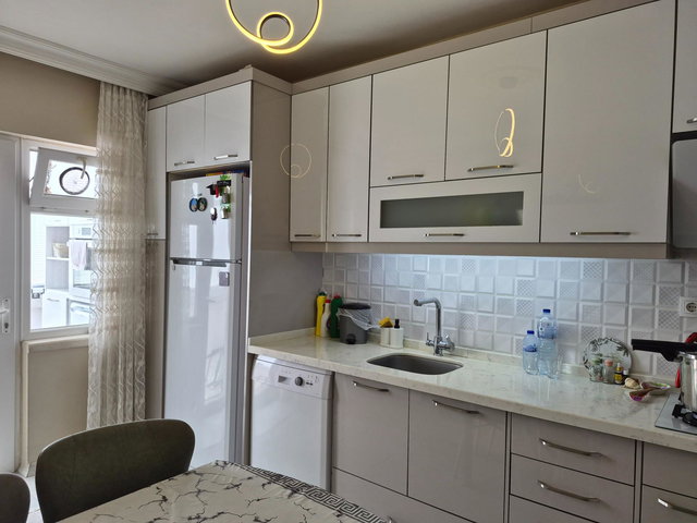 YENİMAHALLE SERHAT OTOPARKLI FERAH 3+1 DAIRE