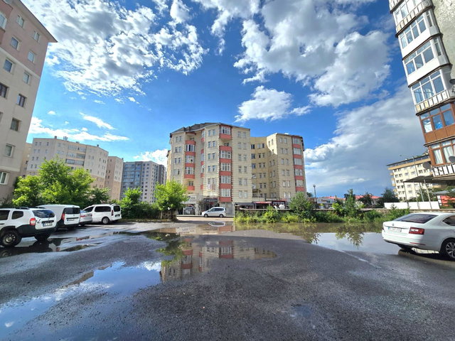 REMAX İLKE'DEN KERVANSARAY YAKINI 3+1 SATILIK DAİRE