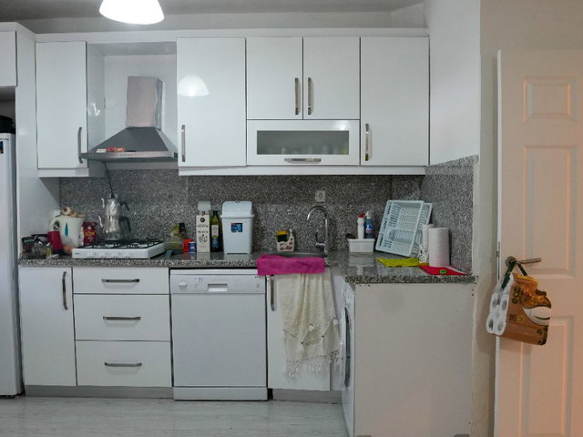 DİDİM EGE CADDESİ ÜZERİNDE SATILIK EŞYALI 2+1 FIRSATI