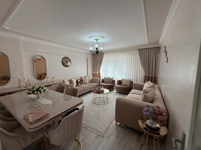 REMAX İLKE'DEN DADAŞKÖY YOLUNDA FULL YAPILI MASRAFSIZ BODRUM