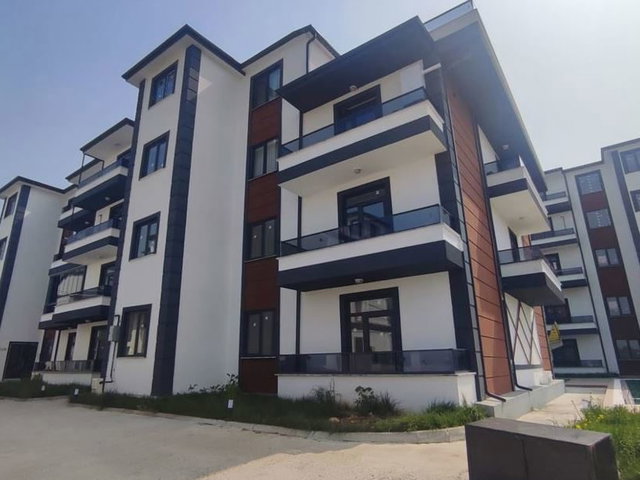 RE/MAX EXCELLENCE'DEN FSM'DE KİRALIK 3+1 ÇATI DUBLEKS DAİRE