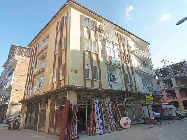 MERKEZDE EŞYALI 2+1 KİRALIK DAİRE