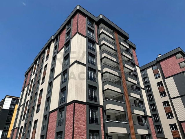 RE/MAX LACIVERT'TEN YILDIZKENT'TE ULTRA LÜKS SATILIK 2+1 DAIRE