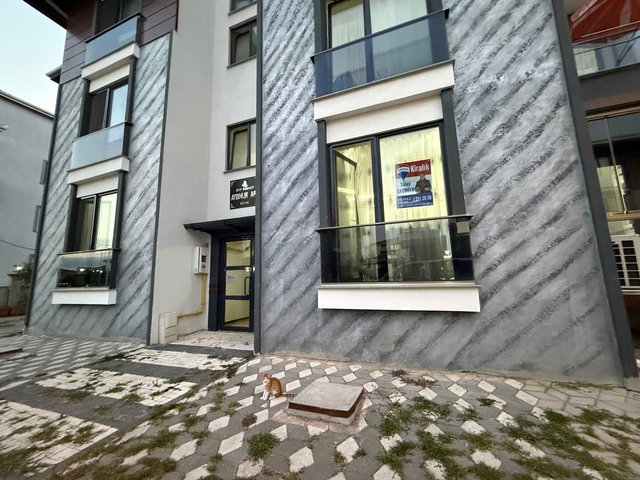 REMAX DESIGN KÖPRÜBAŞI MAHALLESİNDE KİRALIK 3+1 DAİRE