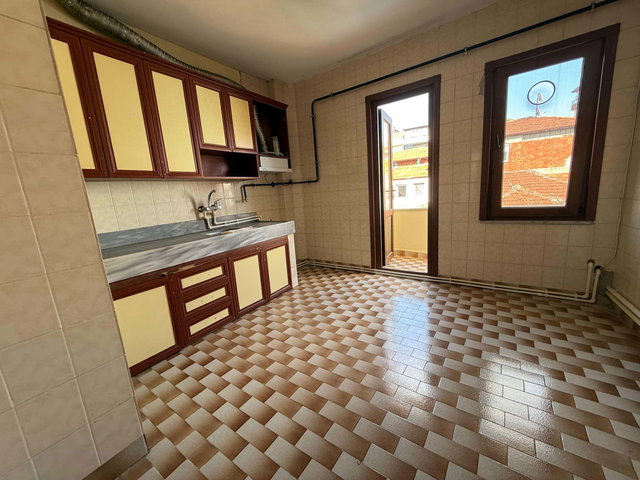 RE/MAX DESIGN HIZIRTEPE MAHALLESİ’NDE KİRALIK 3+1 DAİRE