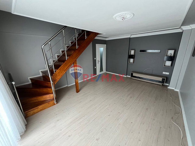 REMAX FREKANS’TAN SATILIK 3+1 ÇATI DUBLEKS DAİRE