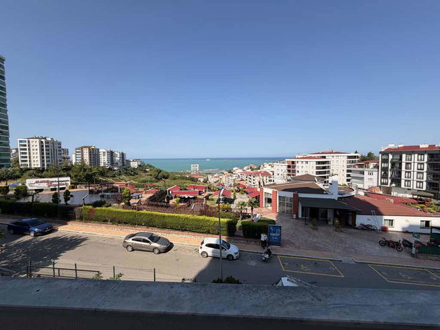 IHLAMUR KAFE ARKASINDA DENİZ MANZARALI ARA KAT KİRALIK 3+1