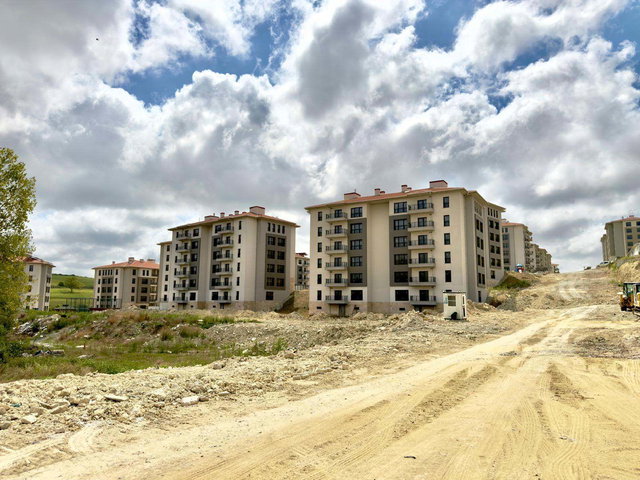 ARNAVUTKÖY BAKLALI TOKİ'DE 3+1 SATILIK DAİRE