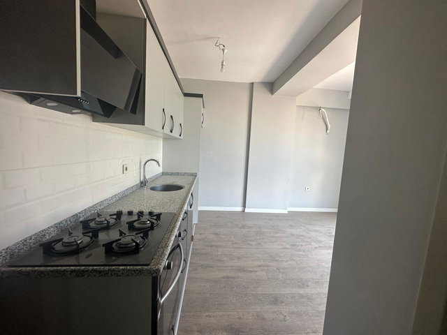 SEYREN MERKEZİ KONUMDA KİRALIK 1+1 DAİRE