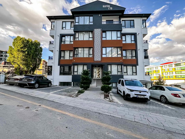 GÖLBAŞI SEĞMENLER MH. KİRALIK BOŞ 2+1 DAİRE