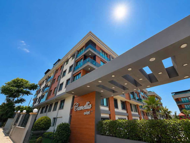 REMAX GELİŞİM'DEN CAMELLIA 1 EVLERİ KIRALIK GENIŞ LÜKS BOŞ 3+1 DAİRE