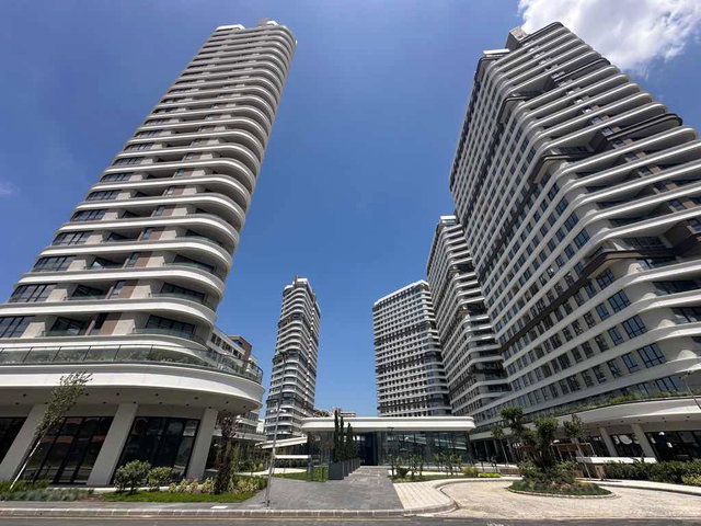 EVORA’DA SATILIK 1+1 DAİRE