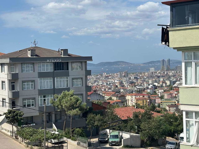 PENDİK DUMLUPINARDA GENÇ BİNADA DENİZ MANZARALI 3+2 SATILIK