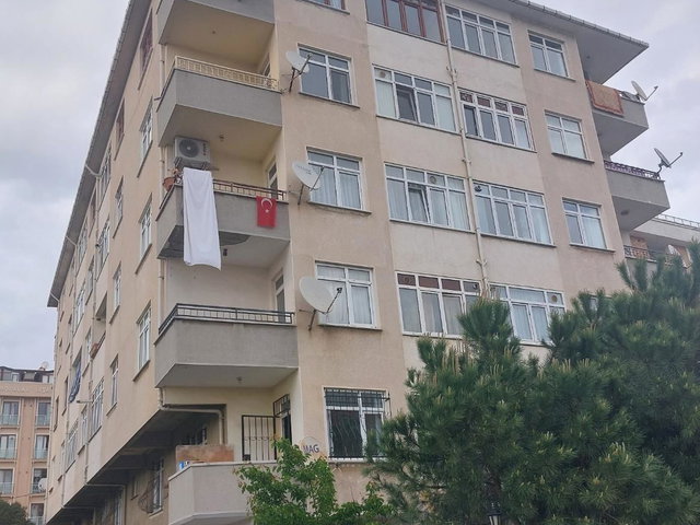 REMAX TAN'DAN GÜZELYALI MH SAHİLE YAKIN 3+1 KİRALIK DAİRE