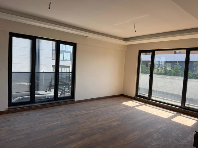 YENI BAĞLICA'DA PRESTIJLI KIRALIK 5+2 LÜKS VİLLA
