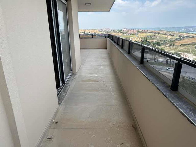 ADANA ÇUKUROVA’DA SIFIR 4+1 | 200 M² | 4 CEPHELİ | 6. KAT | BALKONLU KİRALIK DAİRE