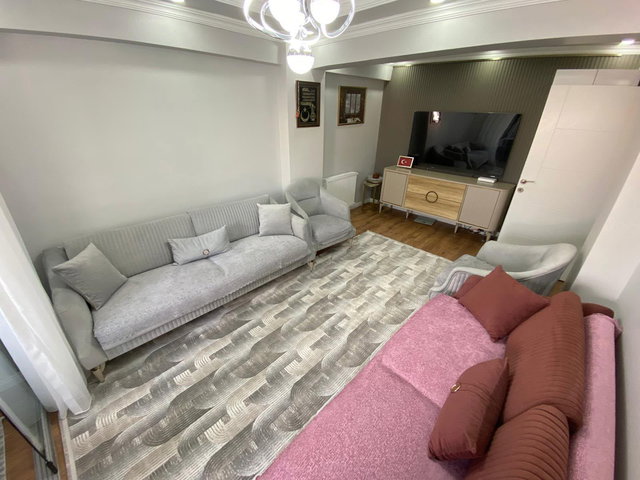 SEYRANTEPE MAHALLESİ’NDE KULLANIŞLI 2+1 SATILIK DAİRE