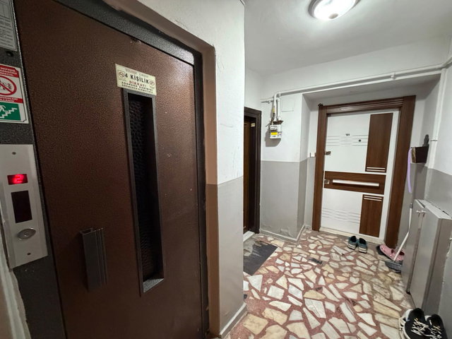 ZEYTİNBURNU'NDA FERAH VE KULLANIŞLI SATILIK 3+1 DUBLEKS DAİRE