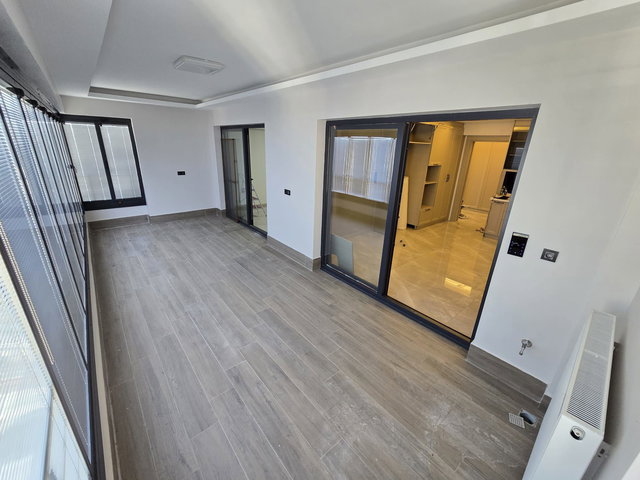 BATIKENT'TE LÜKS 4+1 AKILLI EV, HAMAMLI, 180M²
