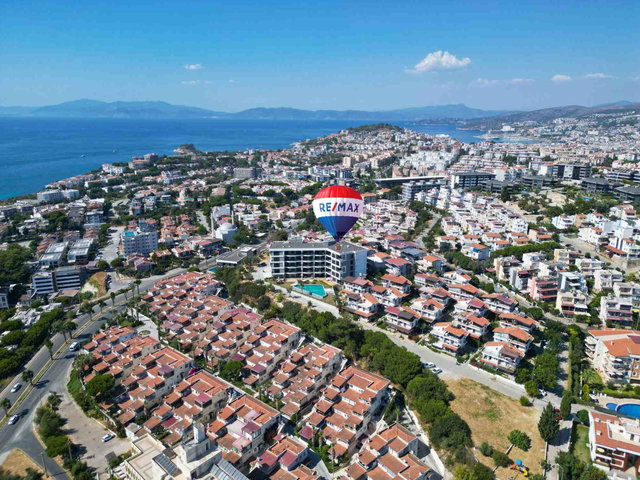 KUŞADASI KADINLAR DENIZI PANORAMA REZIDANS FULL DENIZ MANZARALI