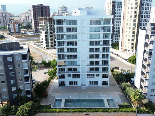 REMAX RİNA'DAN 50.YIL MAH.DE GENIŞ 4+1