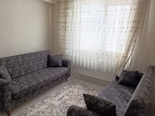 ÇANAKKALE BİGA HAMDİBEY MAHALLESİ'NDE EŞYALI KİRALIK 1+1