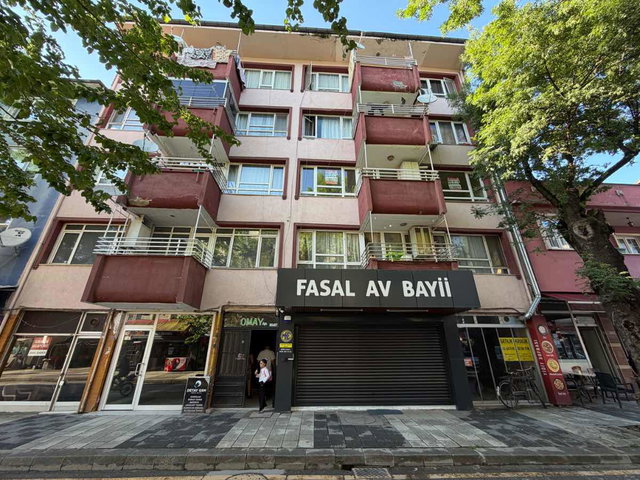 REMAX MAVİ'DEN YAHYALARLAR MAH3+1 SATILIK DAİRE