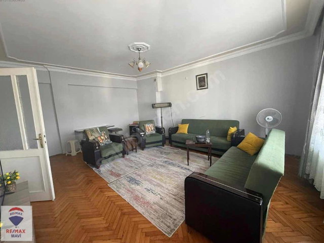REMAX MAVİ'DEN YAHYALARLAR MAH3+1 SATILIK DAİRE