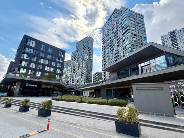 İNCEK LOFT SİTESİ EŞYALI KİRALIK 2+1&85M2 KAPALI MUTFAK ÇİFT CEPHELİ GÖL MANZARALI GÜVENLİKLİ DAİRE