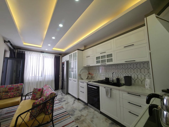 REMAX İLKE'DEN KOMBİNA'DA 4+1 SATILIK LÜKS DAİRE