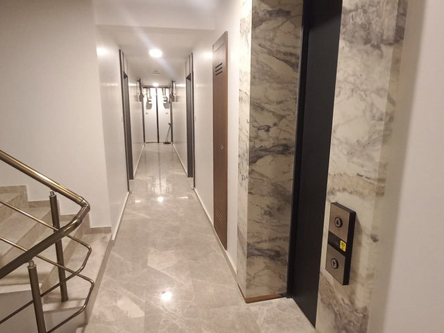 REMAX ANI 'DAN ÇENGELKÖY MEYDAN SİTESİ ’NDE SATILIK 2+1 DAİRE
