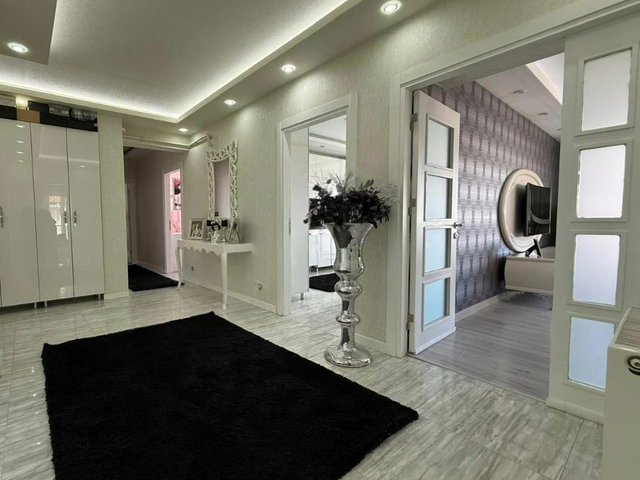 DİKMEN AKPINAR MAHALLESİNDE 3+1  150 M² NET FULL YAPILI