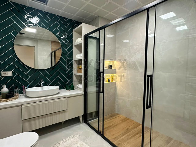 RE/MAX LACİVERT'TEN PANORAMA GARDEN 'DA 3+1 TERASLI SATILIK DAIRE