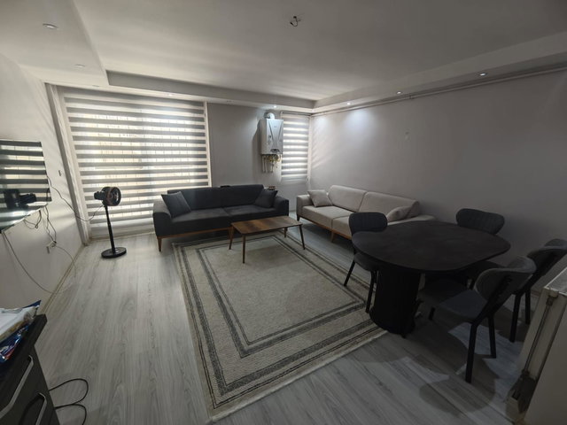 PINARTEPE'TE FULL EŞYALI 1+1 BAHÇE KATI DAİRE