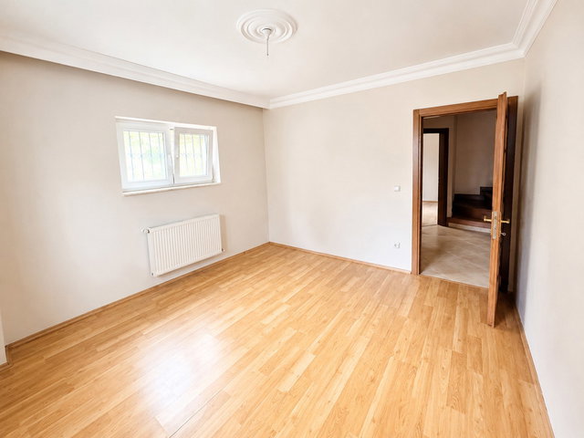 NK KARTAL ORTA MAHALLE'DE ZEMİN KAT 140M² TERS DUBLEKS SATILIK 3+1