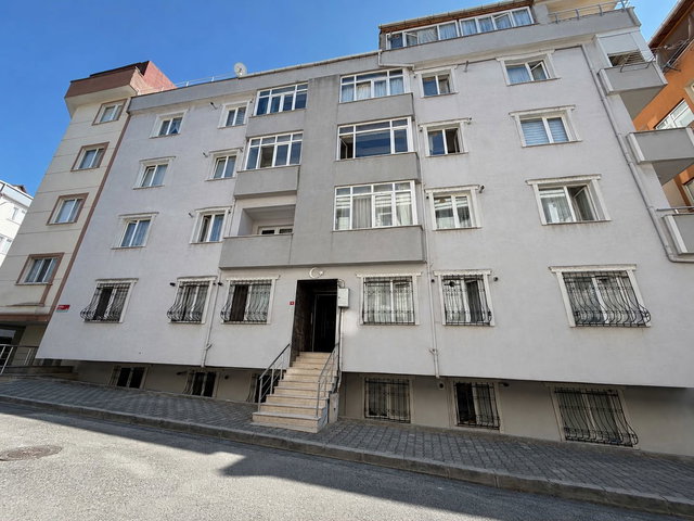 ÇEKMEKÖY HAMİDİYE MAH SİNDE SATILIK 2+1 DAİRE