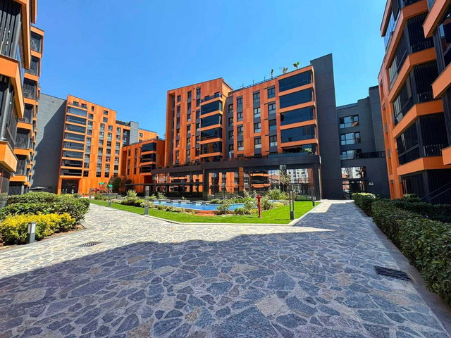 YAŞAMKENT’TE RE/MAX MİD’DEN 200 M² | 50 M² TERASLI | SOSYAL DONATILI 3+1
