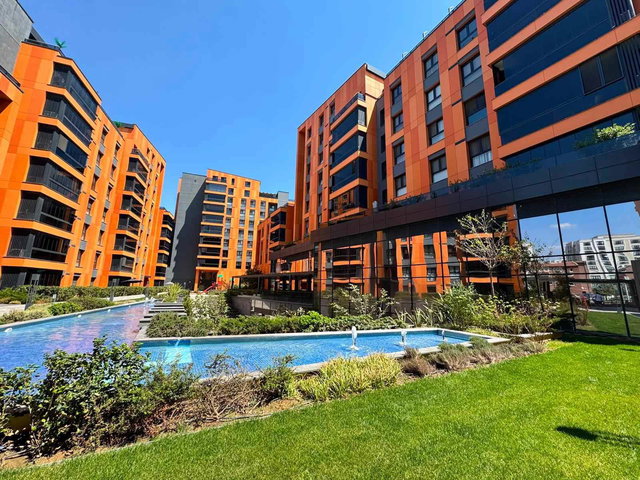 YAŞAMKENT’TE RE/MAX MİD’DEN 200 M² | 50 M² TERASLI | SOSYAL DONATILI 3+1